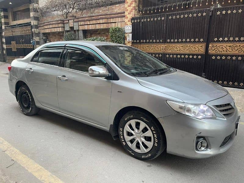 Toyota Corolla GLI 2013 8