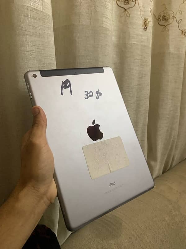 iPad 5th generation 1