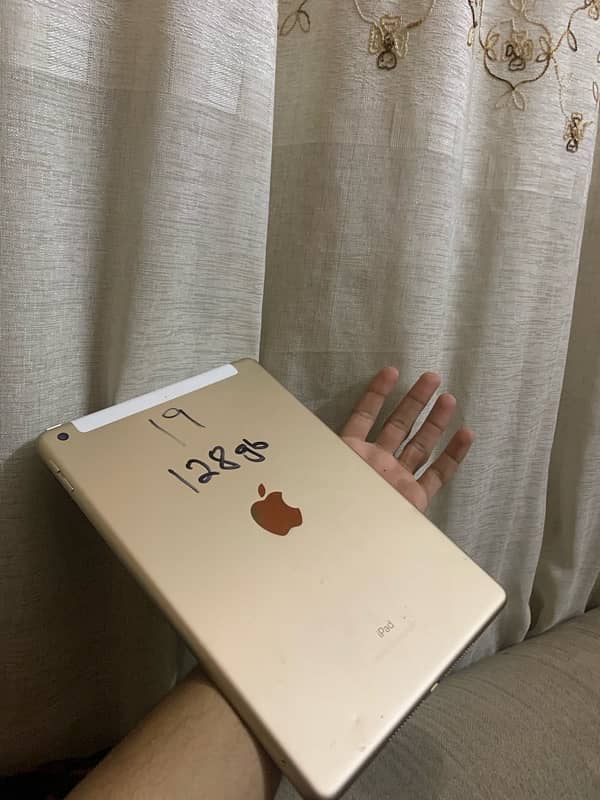 iPad 5th generation 3