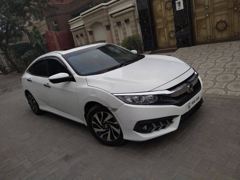 Honda Civic Oriel 2017 8