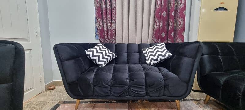 7 seater sofa sota almost new in 10/10 condition 4