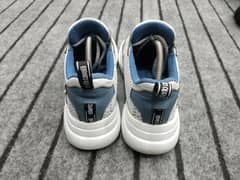 Roberto cavalli 42 size sneaker