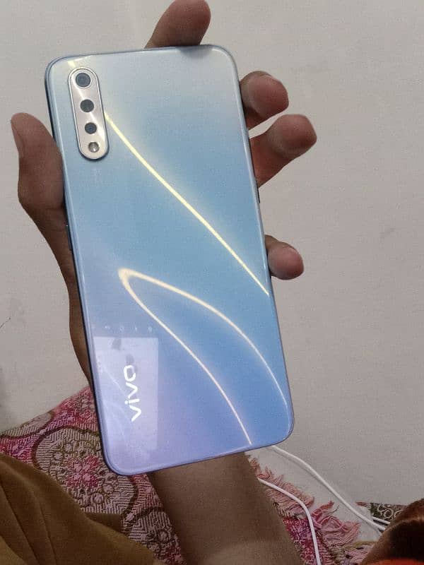 Vivo S1 8