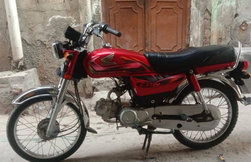 Honda CD70 3