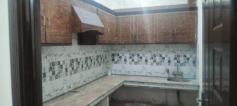 Prime Location Upper Portion For rent Situated In Gulberg 21