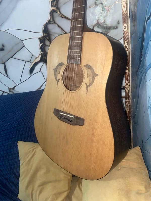 Guitar (dee guitar design studio Australia) b 1