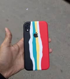 iPhone xr 128gb factory unlock non pta 85 health