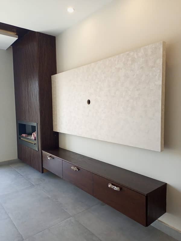 10 Marla Brand New Lower Portion For Rent In Park View City Lahore. 4