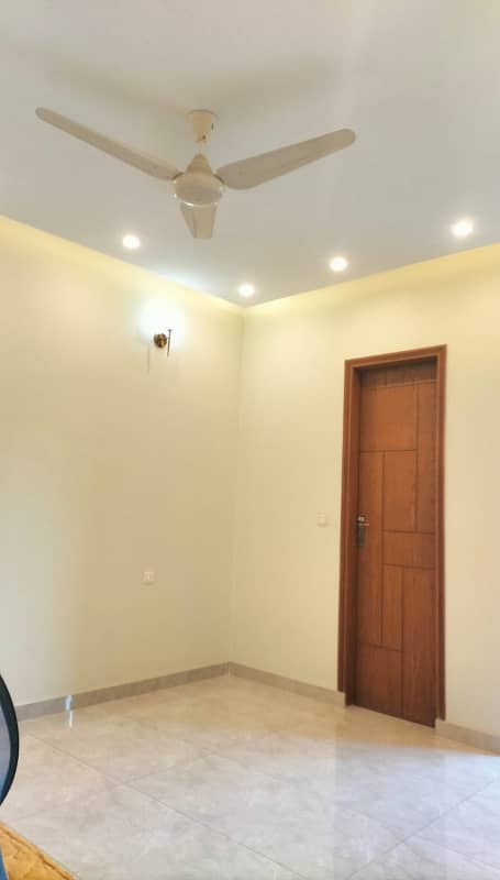 5 Marla Brand New House For Rent In Park View City Lahore. 4