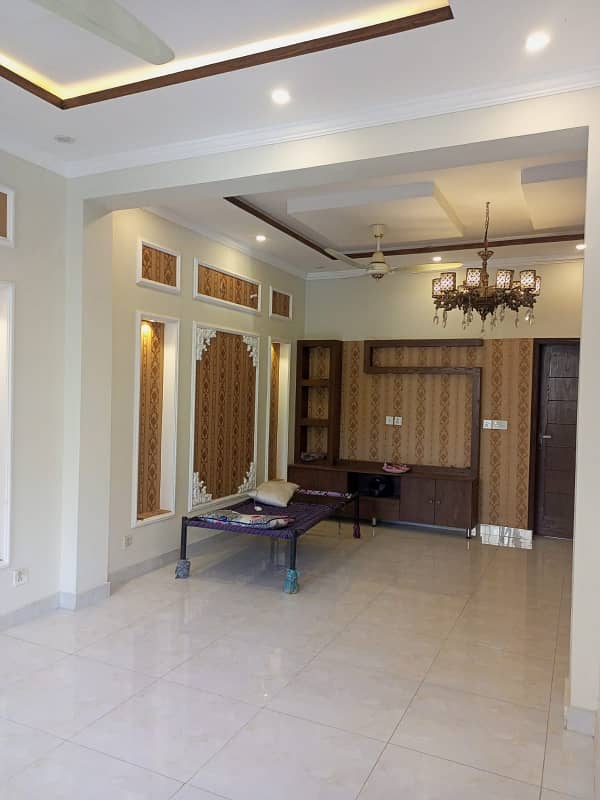 5 Marla Brand New Upper Portion For Rent In Park View City Lahore. 4