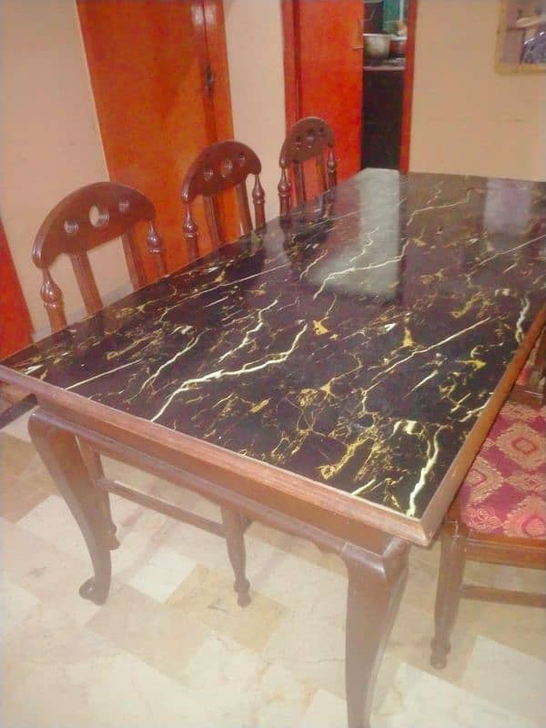 Dining table for urgent sale 3