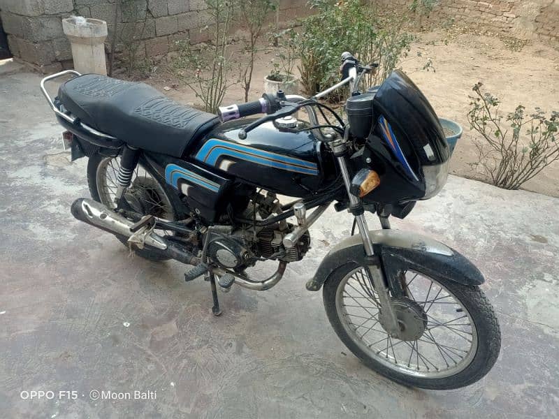 Urgent Sale 100cc Crown Bike in Good Condition 2