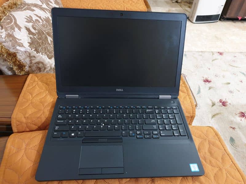 Dell Latitude E5570 16 GB Ram– High-Performance Laptop Excellent Cndn 5