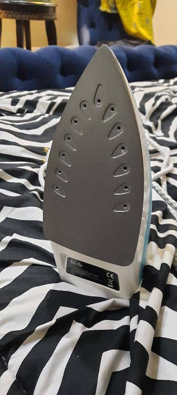 steam iron 3