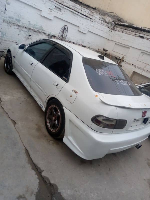 Honda Civic EXi 1994 3