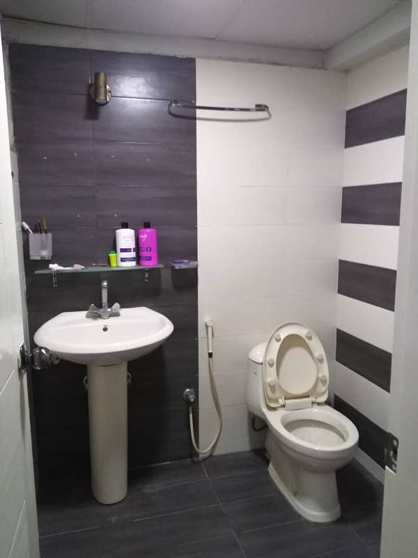 CITY TOWER FLAT FOR RENT 11