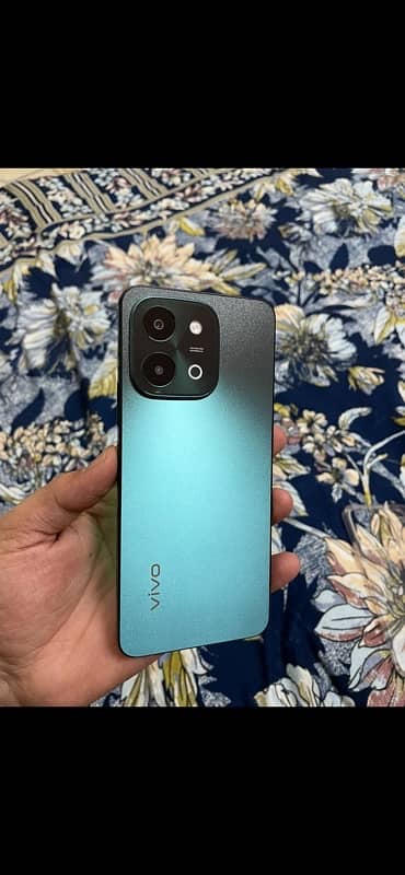 Vivo y28 3