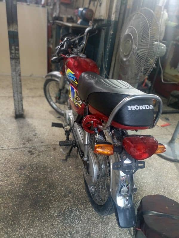 Honda 70 For sale only serious buyer Contact me 0