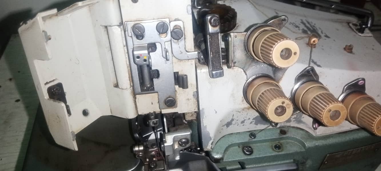OVER-LOCK - JAPANI PEKO MACHINE, AND A PEKO MAGIC LINERفوری فروخت 3