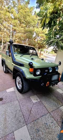 Toyota Land Cruiser RKR