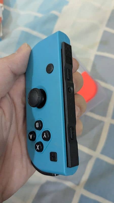 Nintendo Switch Controllers 4