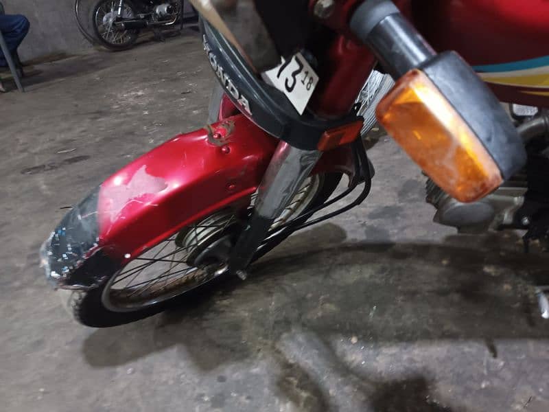 Honda 70cc Dream 2018 4