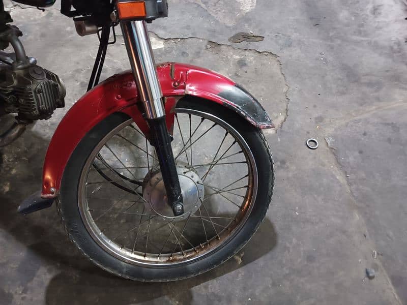 Honda 70cc Dream 2018 7