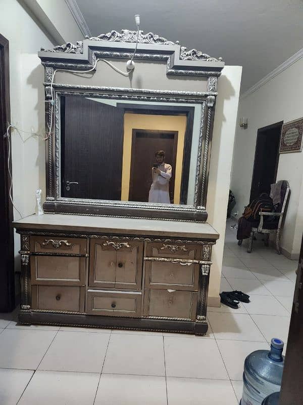 Dressing table and Iron stand 3