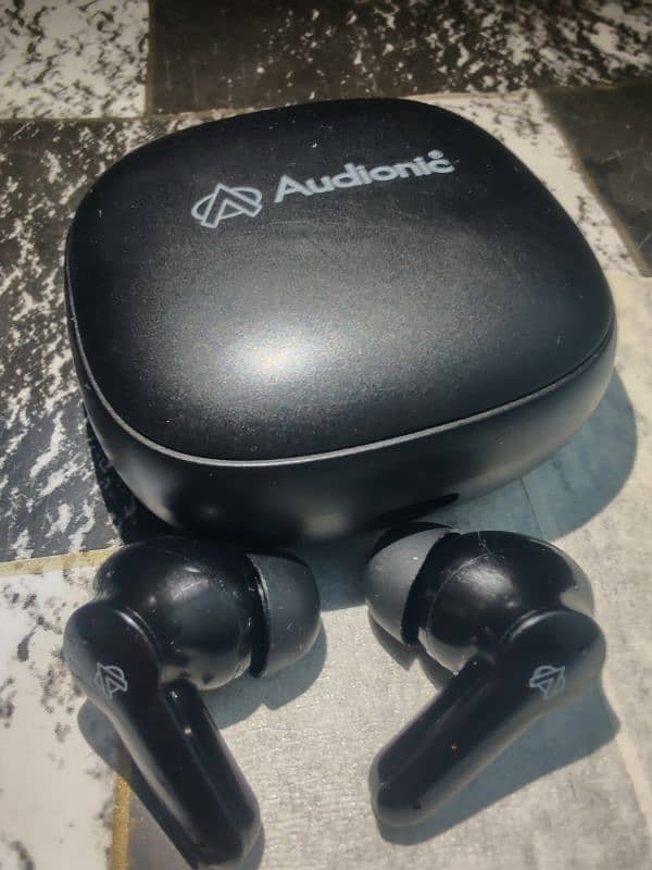 Audionic Airbuds 550 (Quad Mic ENC) 1