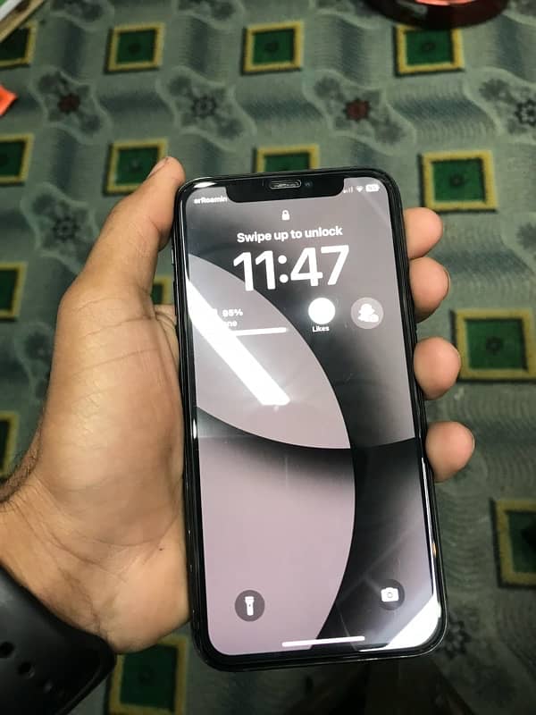 IPhone 11 pro 256 gb factory unlock 4