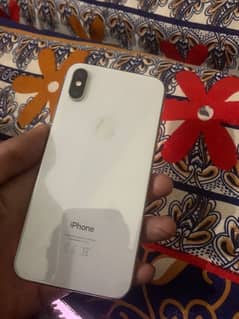 iphone x 256 gb   Betry helth 75