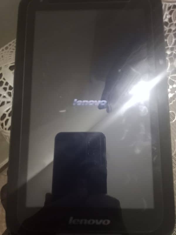 selling Lenovo tablet 1