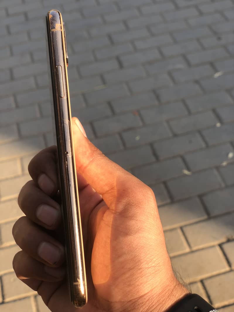 Apple iPhone XS Max Urgent sale 3