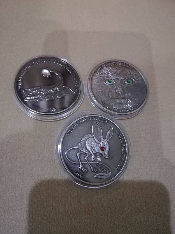 Set of 3 Coins. 2