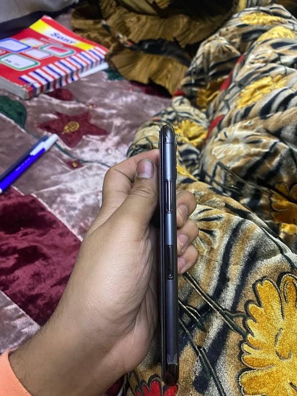 Iphone 11 pro For Sale Dual Sim Pta Approved 2