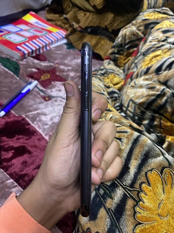 Iphone 11 pro For Sale Dual Sim Pta Approved 4