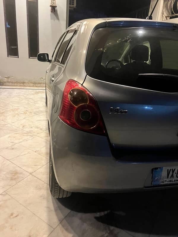 Toyota Vitz 2007 2