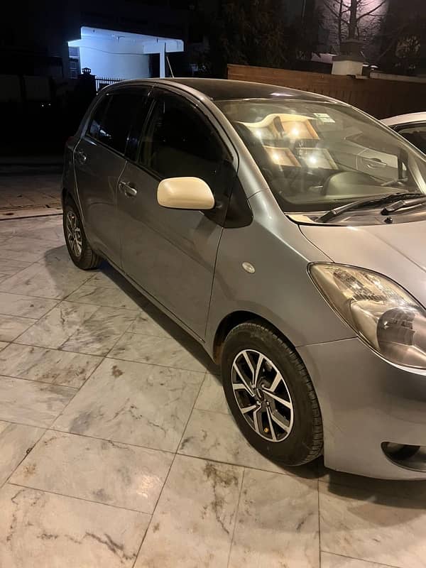 Toyota Vitz 2007 3