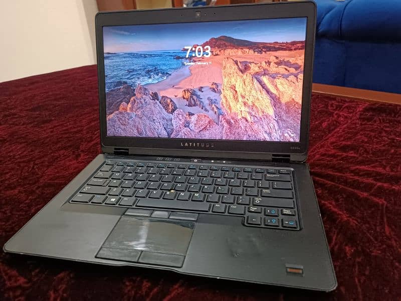 Dell Latitude 6430u 8