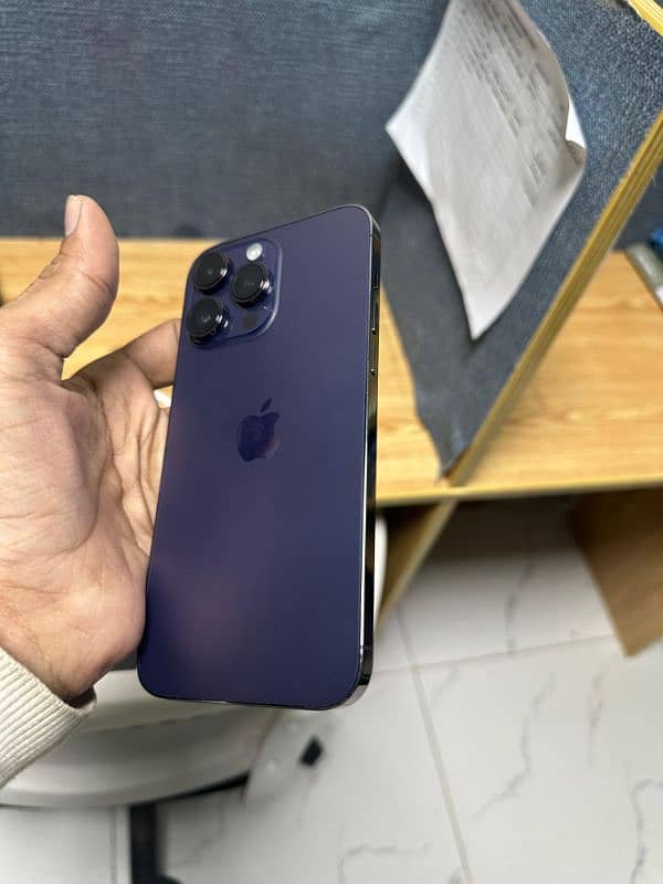 I phone 14 pro max non pta jv 128 only WhatsApp  03096617786 10