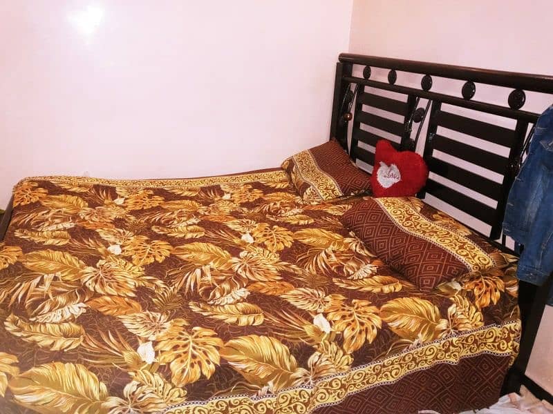 Bed without mattress 1