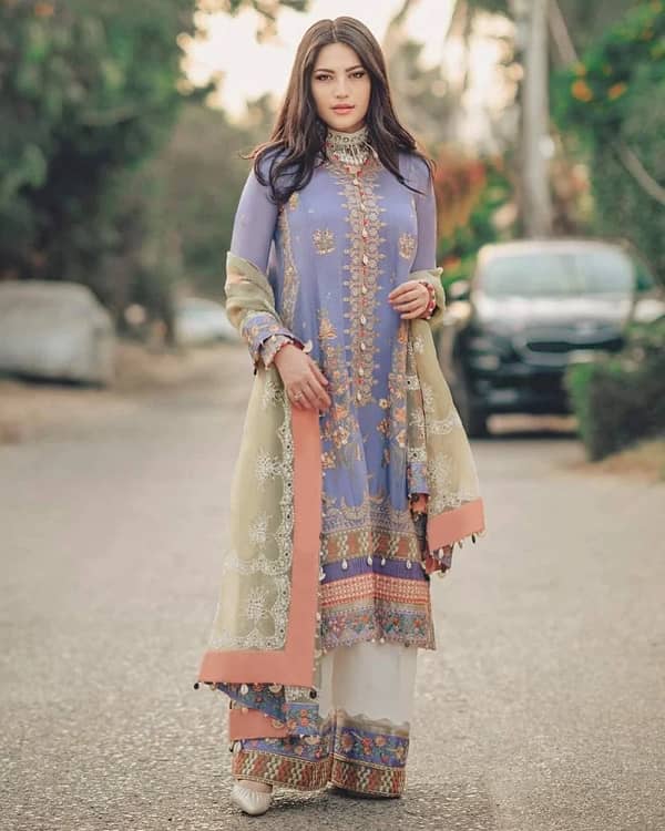 Elan luxury lawn 3