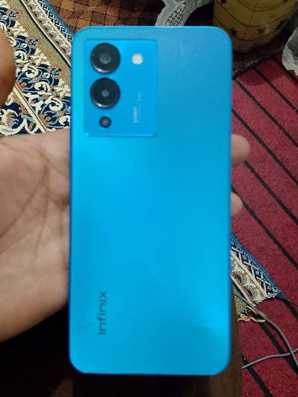 INFINIX NOTE 12.8gb 128gb. 10 by 10. 2