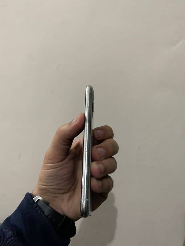 Iphone 11 pro dual PTA 1