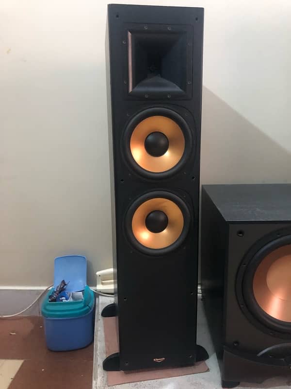 Klipsh 5.1 Home Theater 1