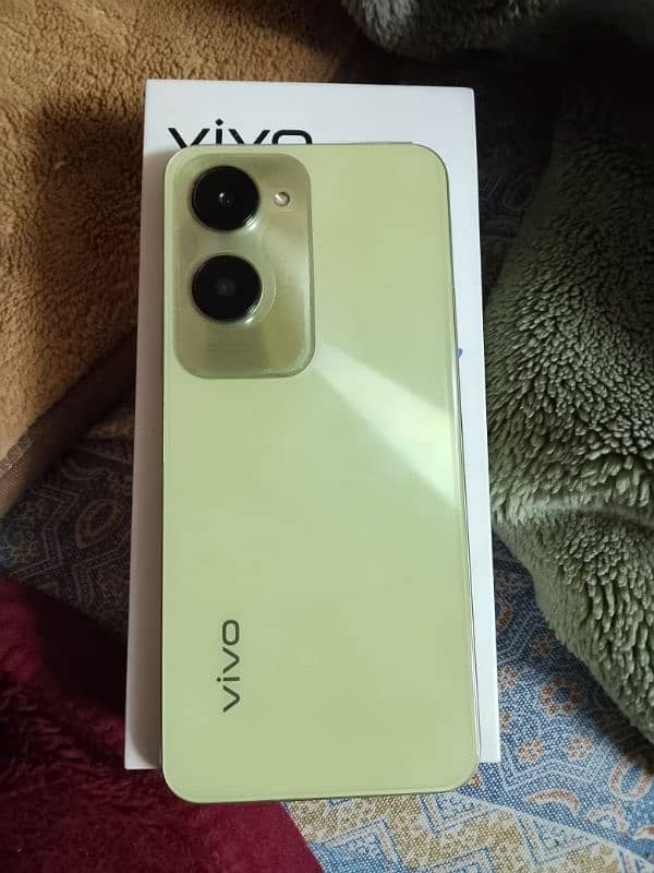 vivo y18 12ram  128gb 1