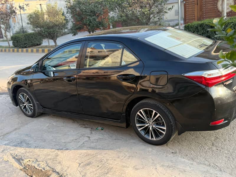 Toyota Corolla Altis 2018 3