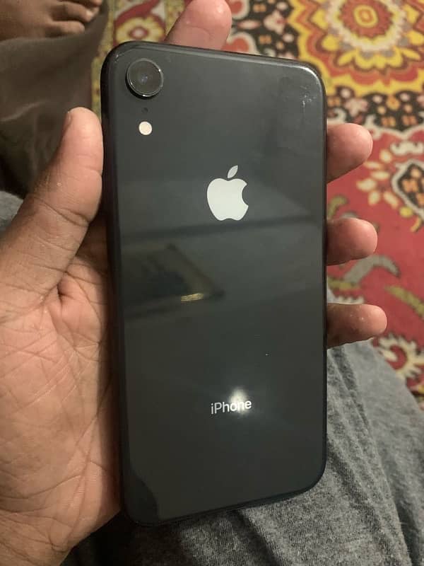 iphone xr 64 gb FU 4