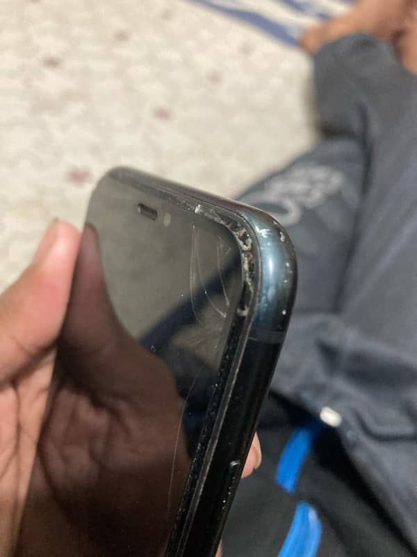 iphone xr 64 gb FU 6