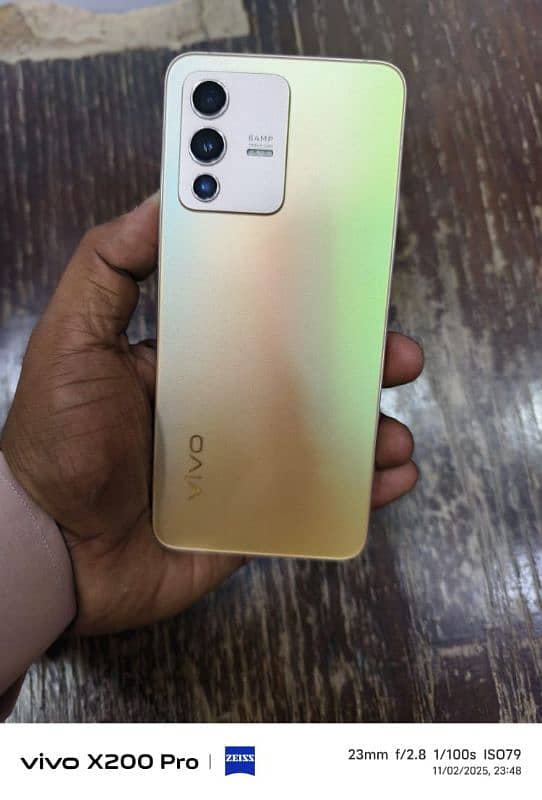 vivo v23 12/256 2